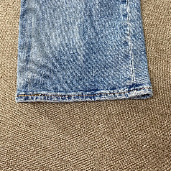 Levi's 501 Original Fit Men's 34 x 32 Mid Rise Blue Distressed Casual Pants - Picture 9 of 15